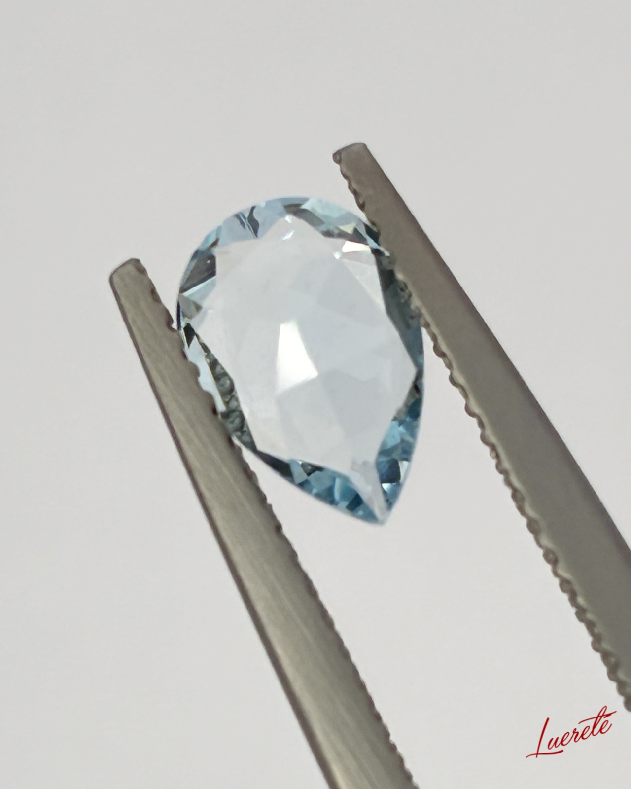 Natural Aquamarine 1.00ct Loose Gemstone｜天然アクアマリン 1.00ct ルース【LE-0064】