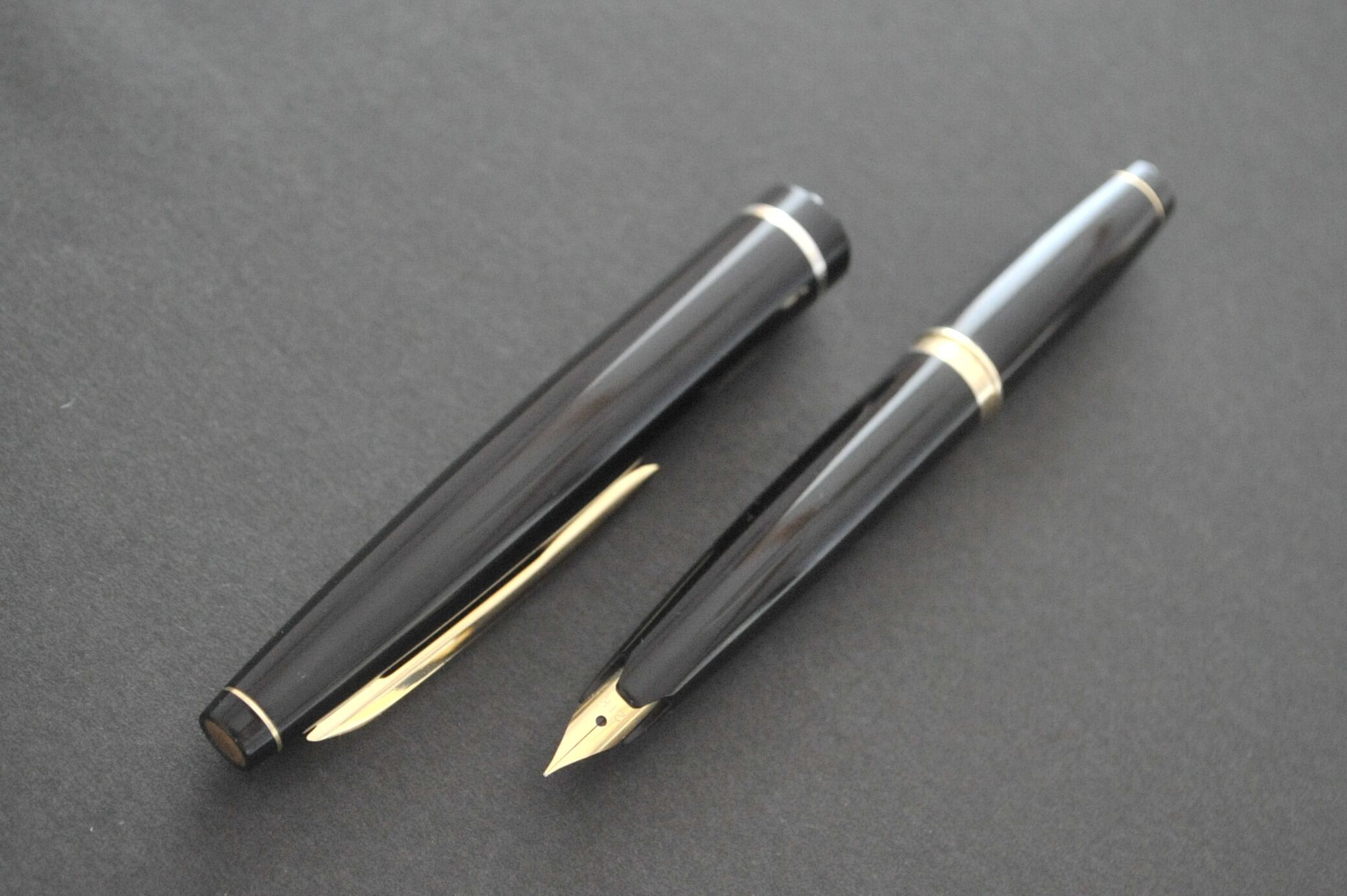 60s セーラー万年筆 21 SAILOR 21 （細字） 21K 01832 | 川口明弘の