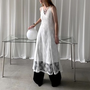 Lace Embroidered V-Neck Sleeveless Dress