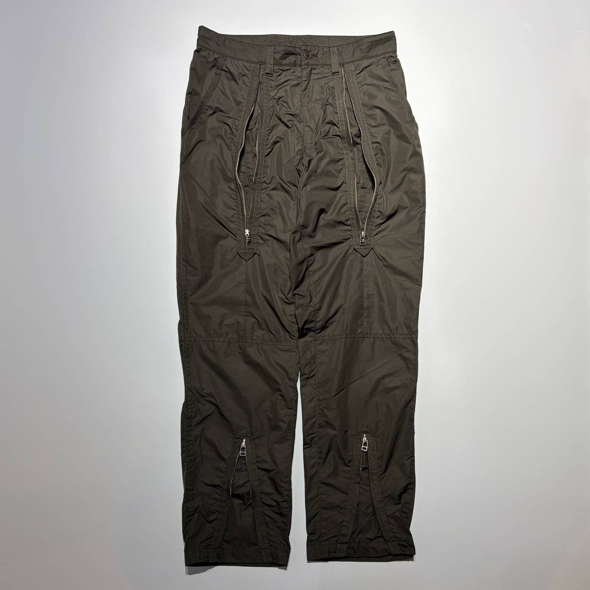 2011AW ISSEY MIYAKE パラシュートパンツ ジップ ME13FF0334 カーキ