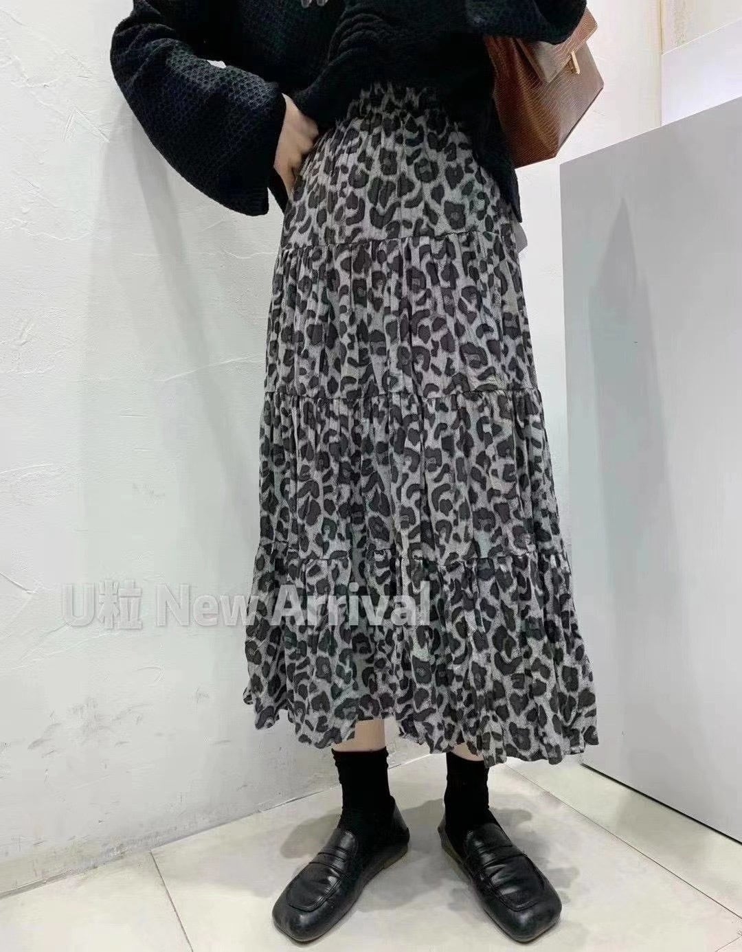 レオパード柄ティアードフレアスカート