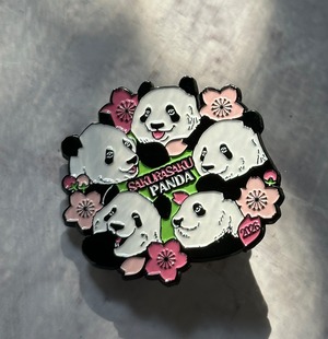 ◆50点限定◆無くなり次第終了◆SAKURASAKUパンダファミリーエナメルピン