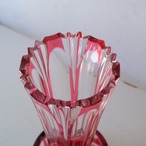 赤ピンクの切子花瓶