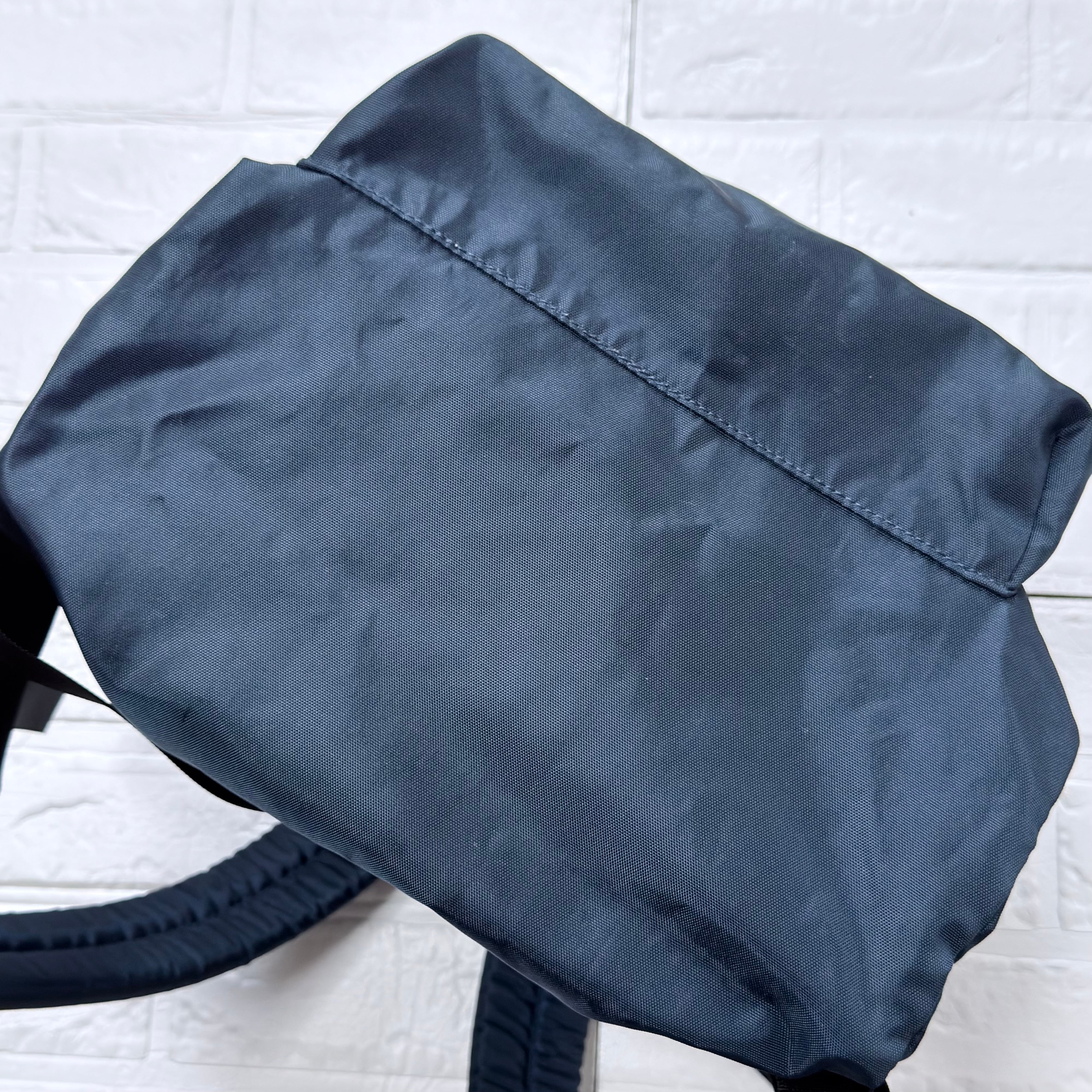Herve Chapelier 978N ナイロンデイパック ネイビー ベトナム製