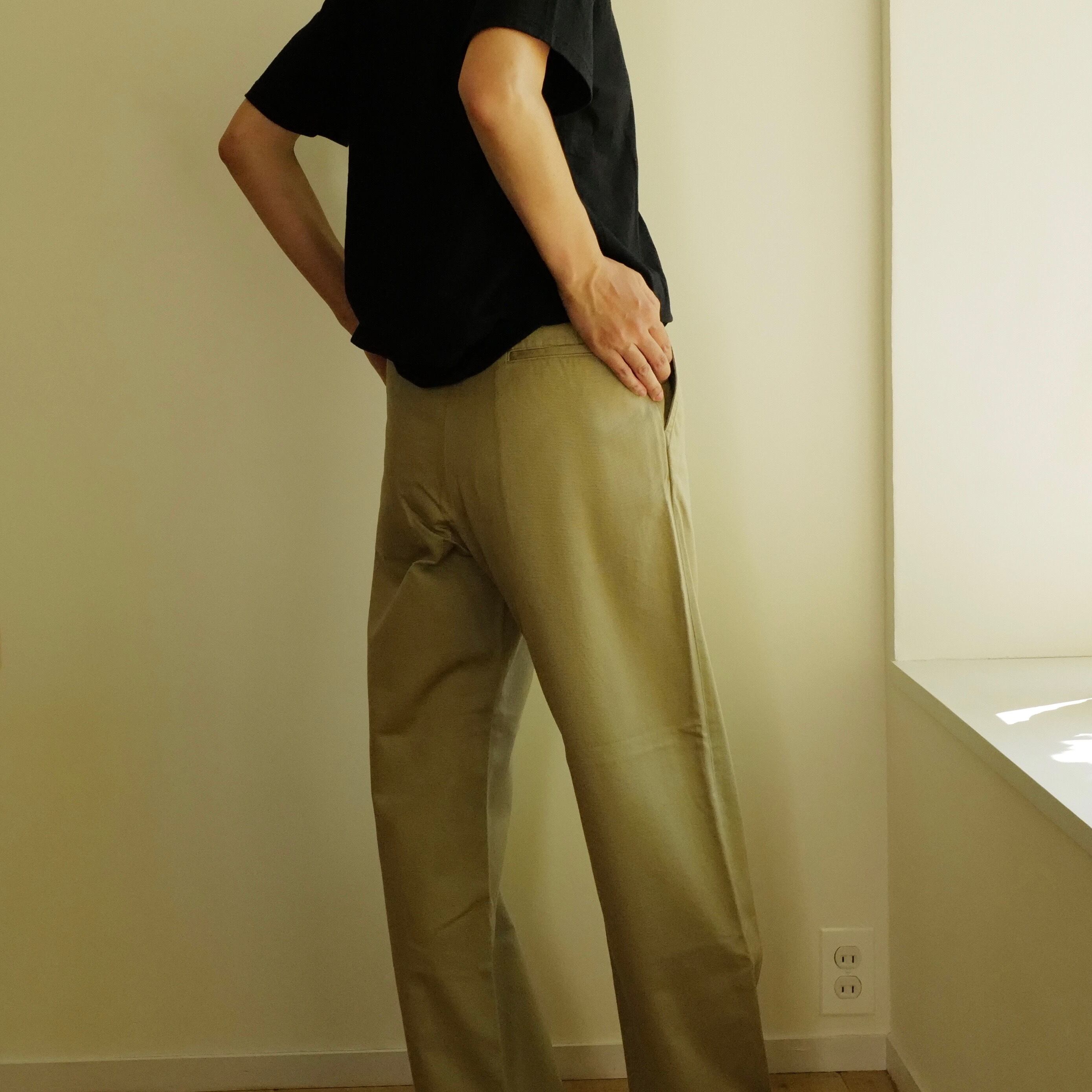 COMOLI ｜ KHAKIチノパンツ | HJ GALLERY 