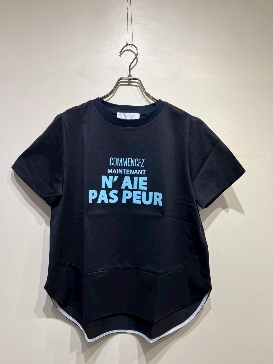 le chanter フロッキーロゴパイピングTシャツ