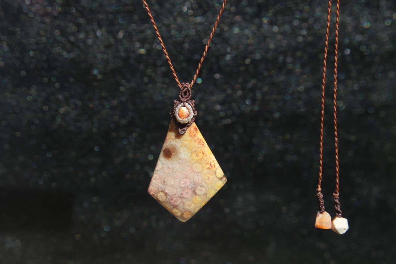 Fossil Coral & Sunstone micro macrame pendant