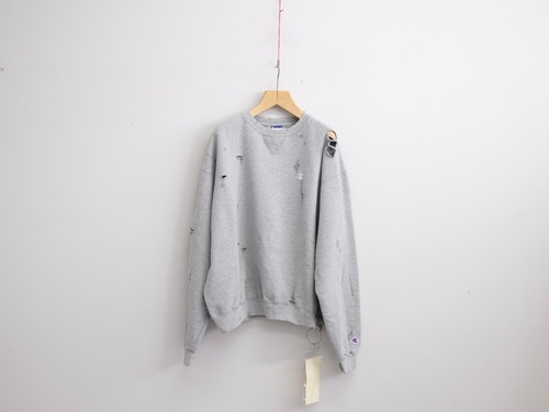 SUBTLE ReLabel”USED DAMAGE CREW NECK SWEAT GRAY”