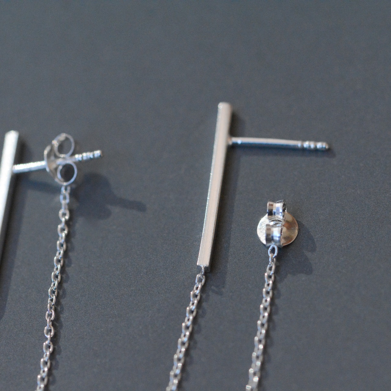 vertical-long  ピアス シルバー