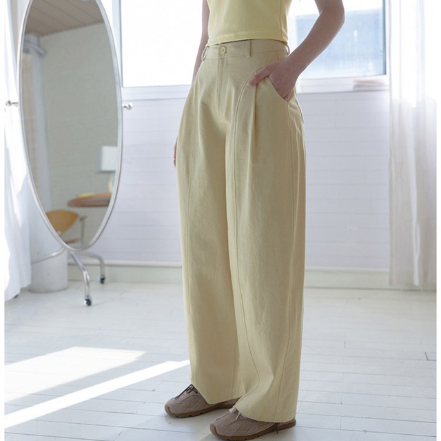 tuck design wide pants