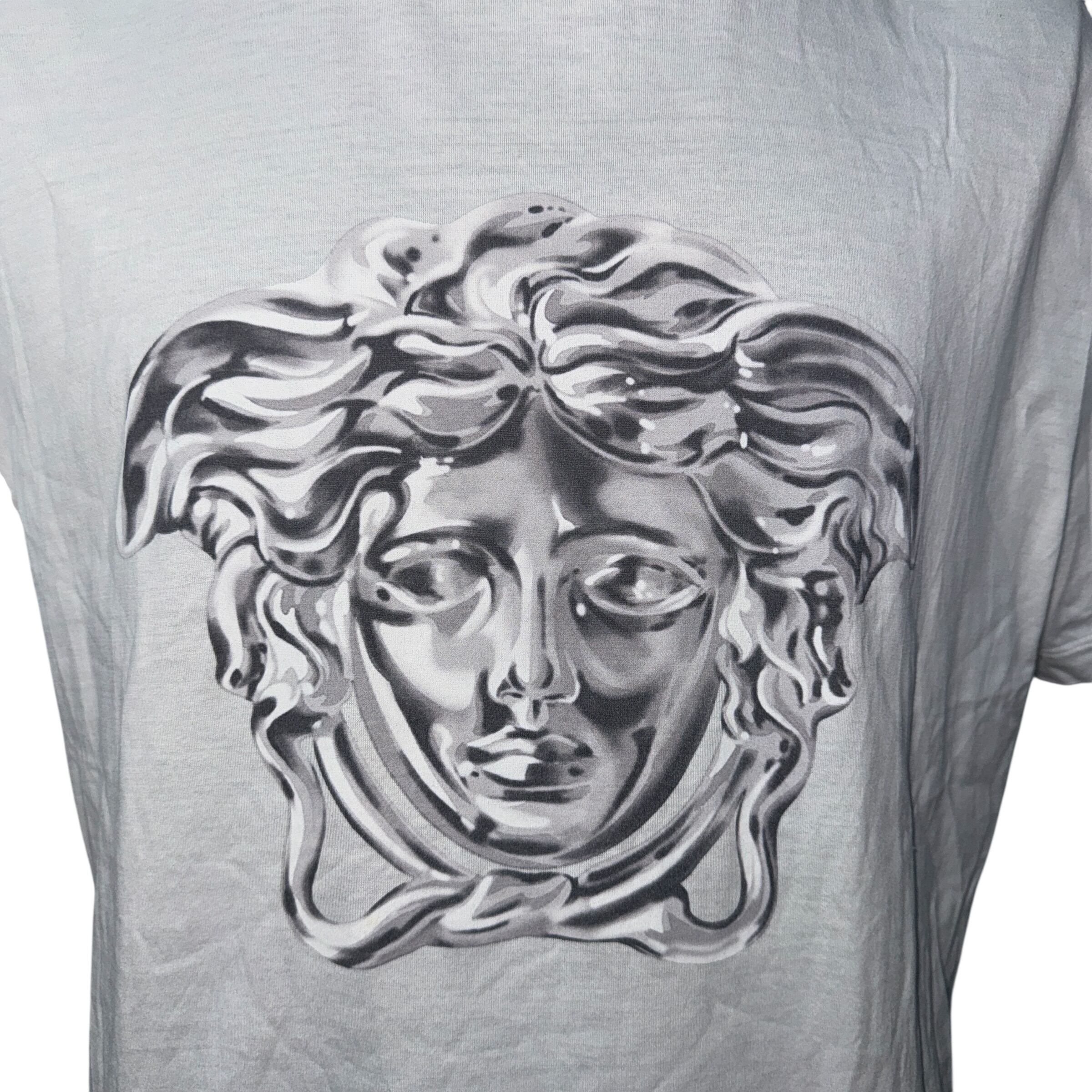 VERSACE】ヴェルサーチ メデューサ メタリックグラフィック Tシャツ