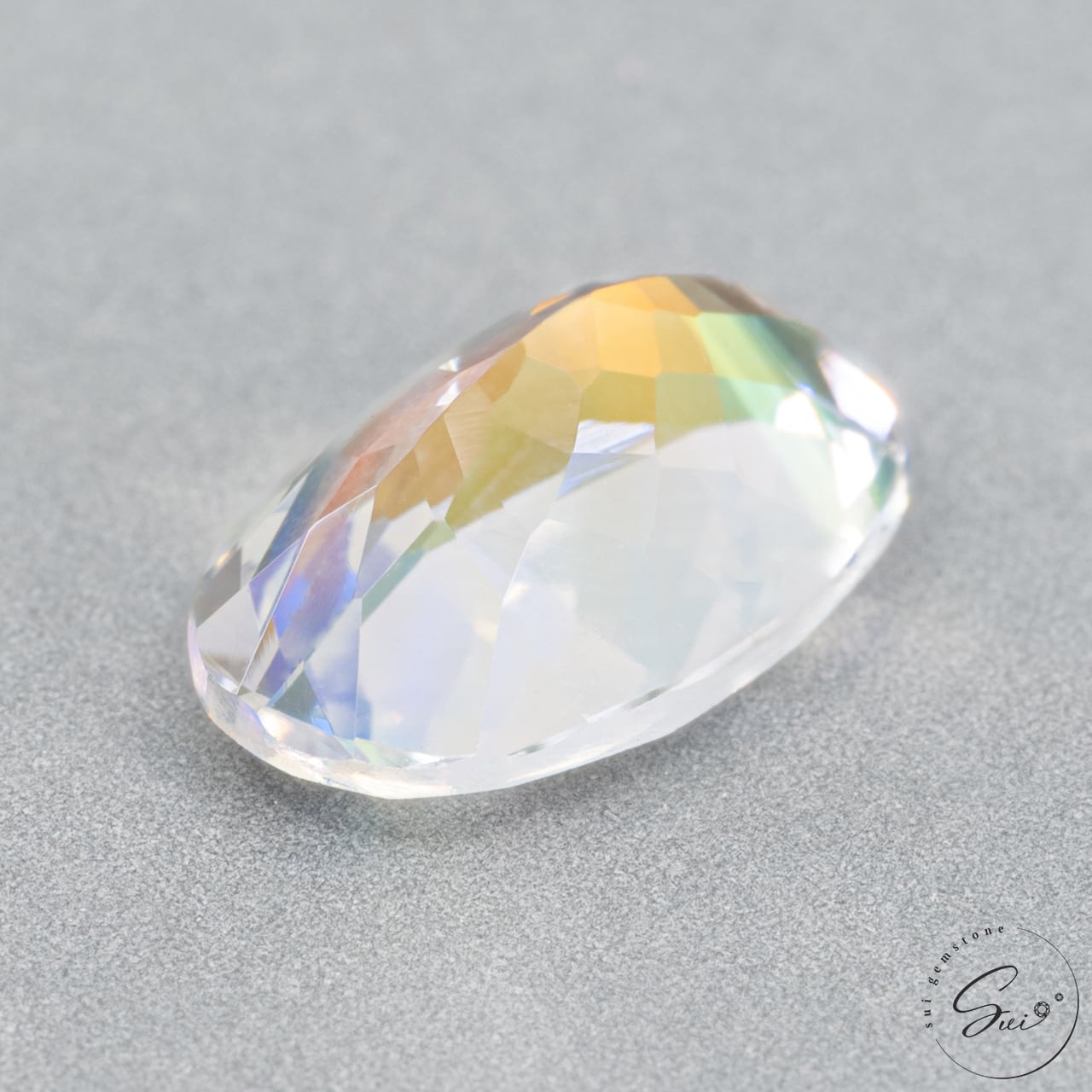 天然【非加熱】レインボームーンストーン 1.04ct | SUI GEMSTONE