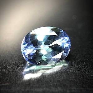 混ざり合う妖艶な蒼と翠 0.6ct UP 天然 マルチカラー タンザナイト