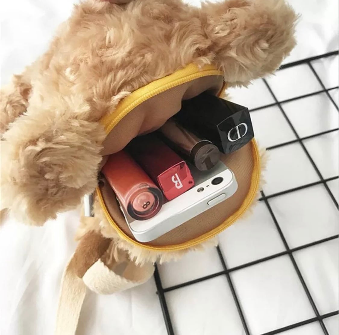 ふわもこベアバッグ*°+ 》》》 》》》 》》》 》》》海外ファッション くま ポシェット ショルダーバッグ インポート ぬいぐるみ ふわふわ 韓国ファッション