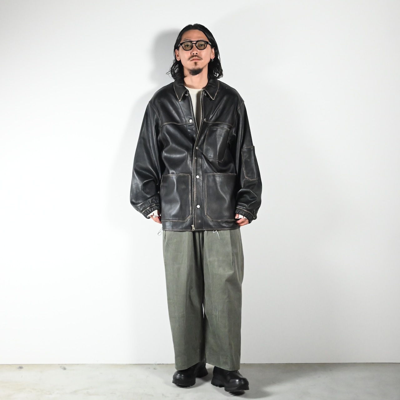 barbell object(バーベルオブジェクト)leather coverallコーディネート