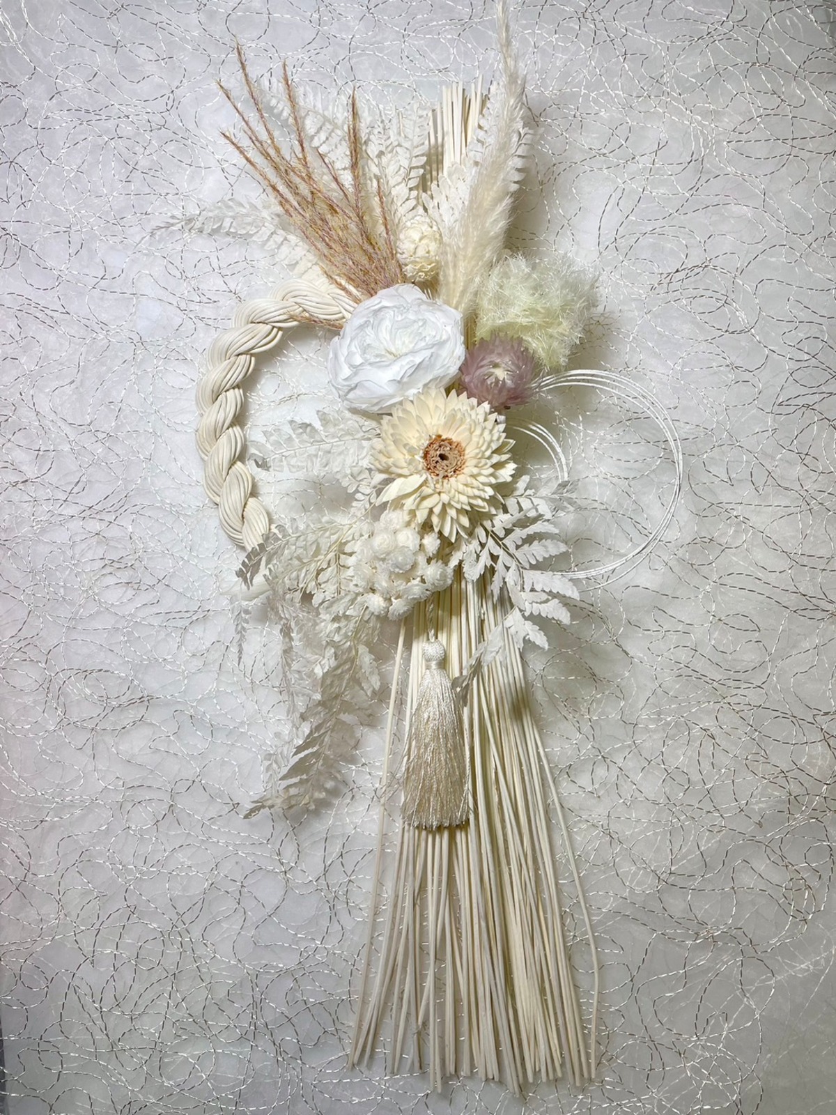 ✴︎白い芍薬のしめ縄飾り✴︎No.11