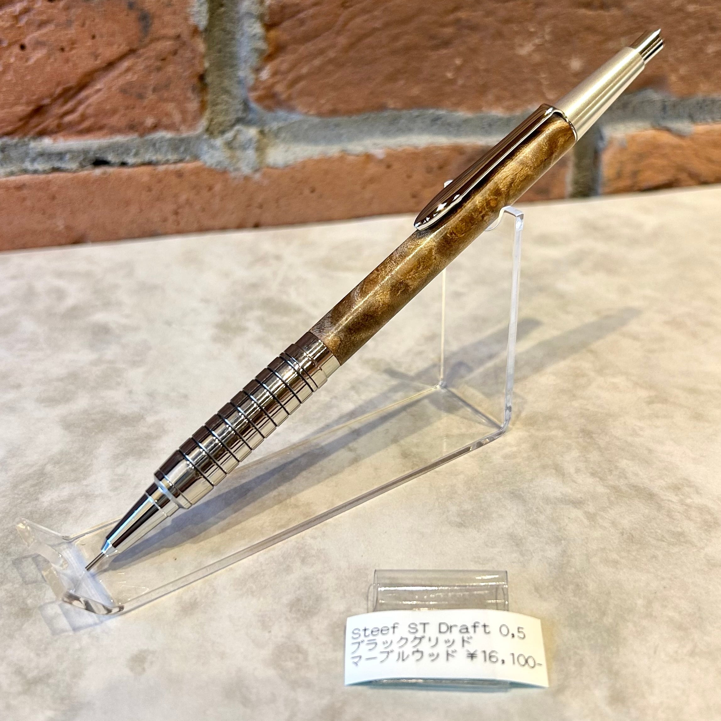 Steef&Co. (スティーフ) | ペンネジューク