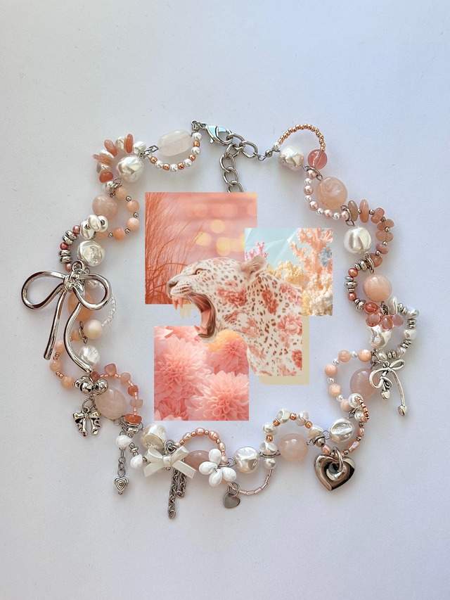 Pink aventurine frill necklace.