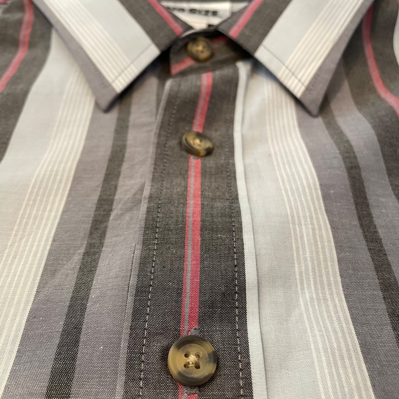 【KING SIZE】マルチカラー マルチストライプ 半袖シャツ 2XL オーバーサイズ US古着