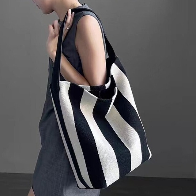 striped shoulder bag　10890