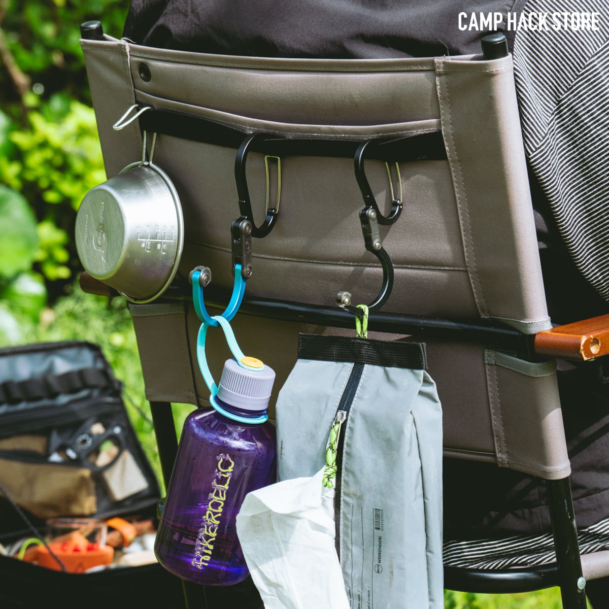 変幻自在のカラビナ型フック「ヒーロークリップ M」 | CAMP HACK STORE