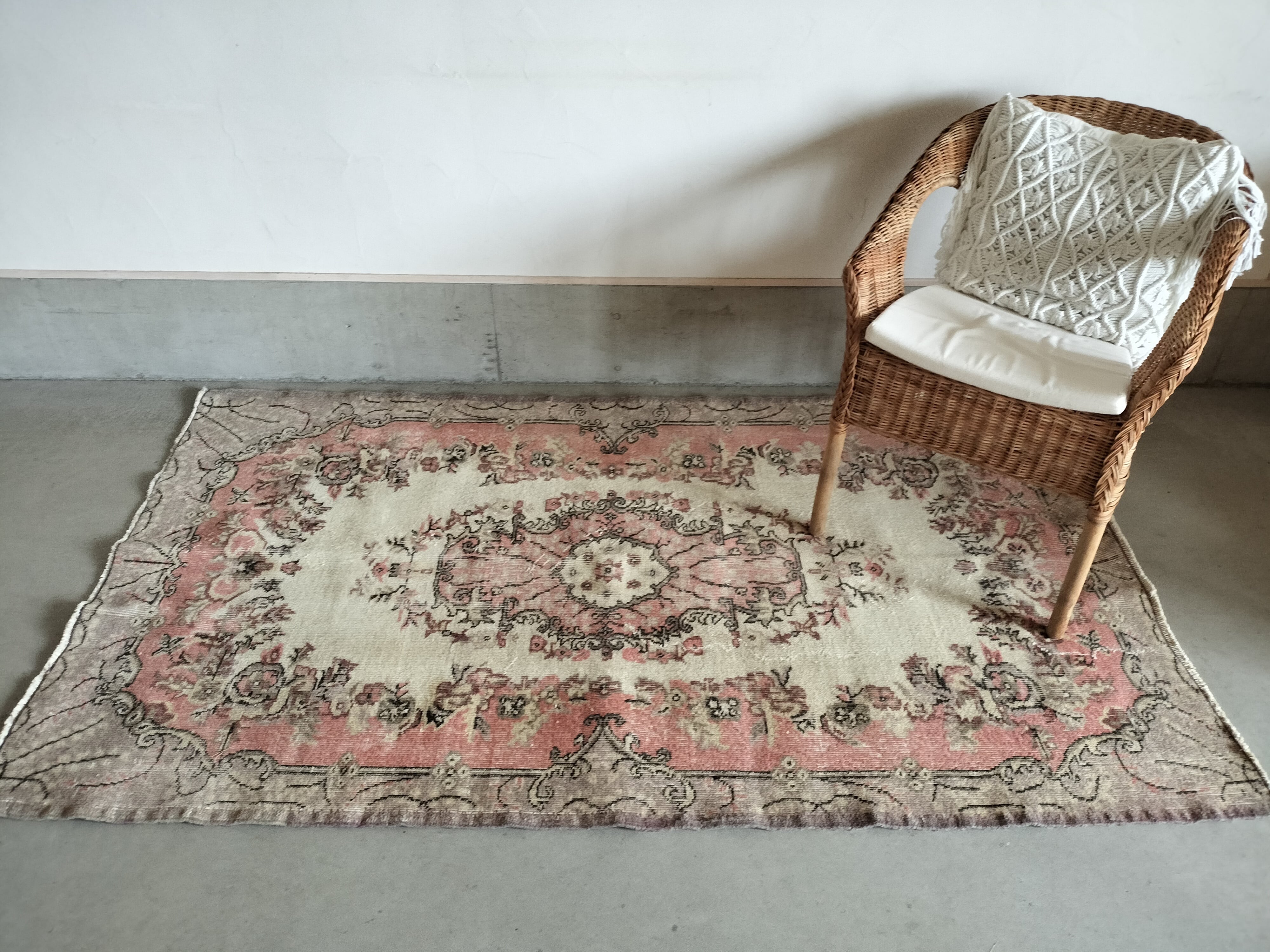 Turkish rug No.775
