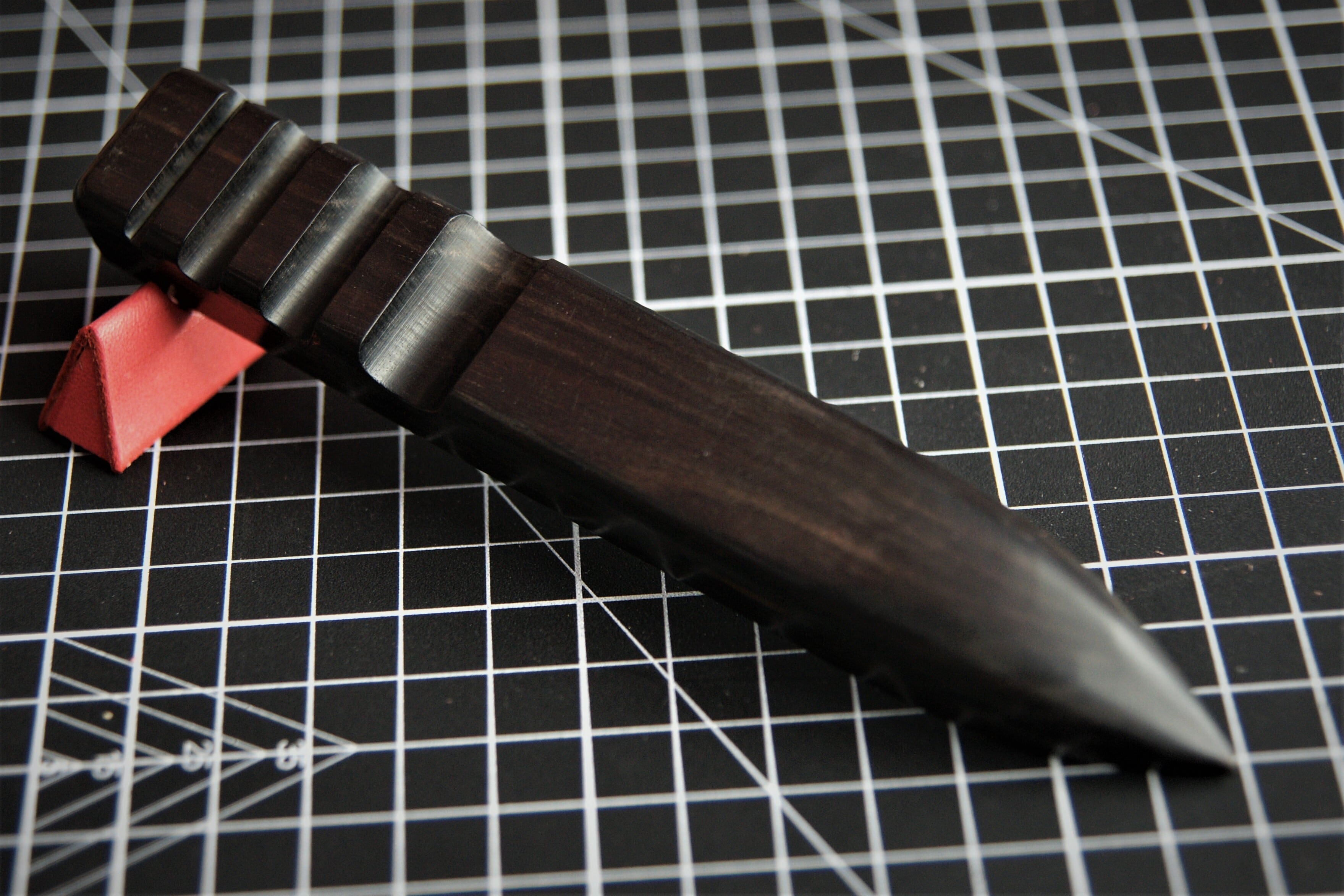 コバ磨き黒檀スリッカー 入荷しました | 革道具MIYAZO