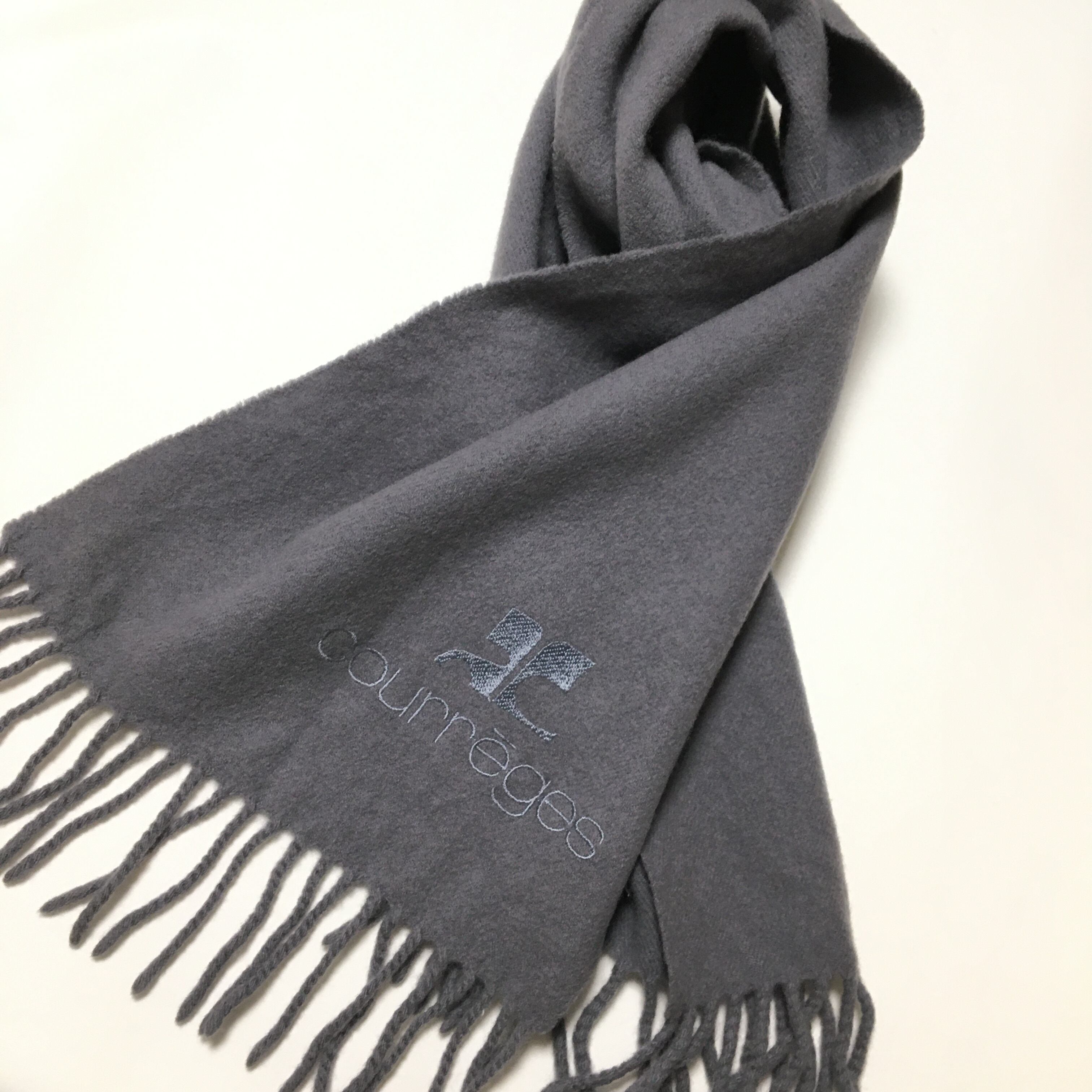 correges muffler クレージュ マフラー グレー | AKUBI -アクビ- correges muffler クレージュ マフラー グレー | AKUBI -アクビ-