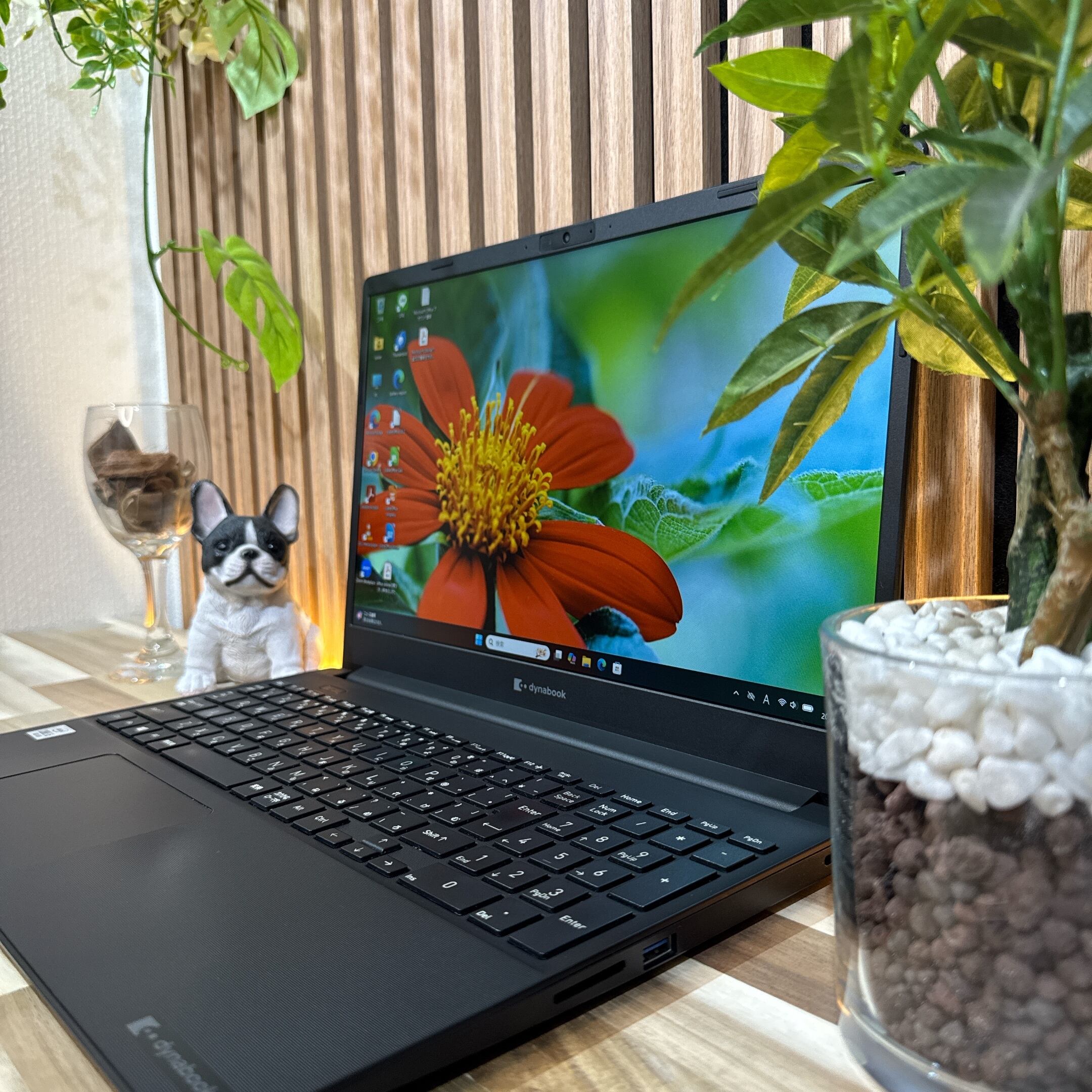 公式ショップ限定価格❣️/ 準美品《バッテリー極上》dynabook P55/FP