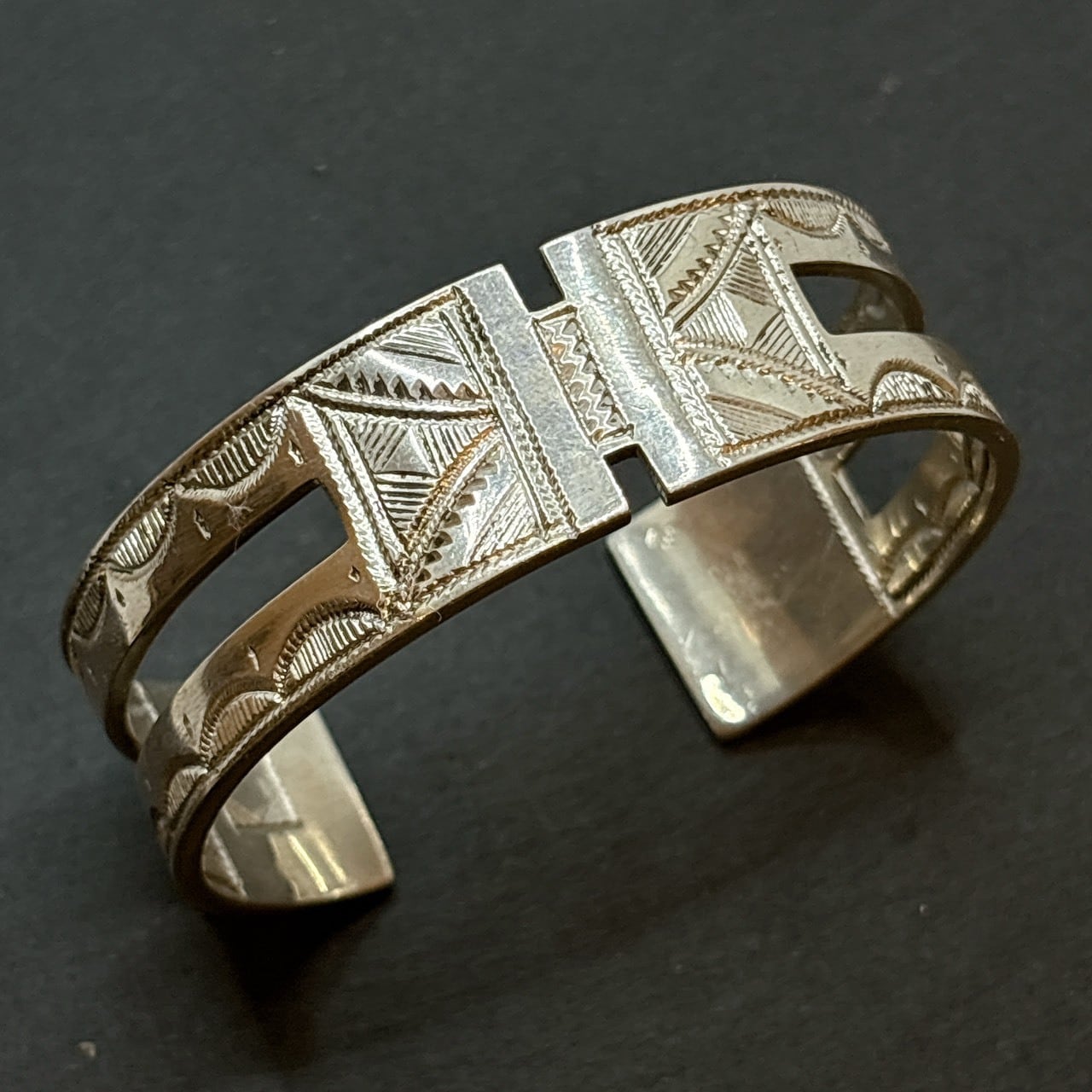 トゥアレグバングル F1 Special Edition | sahel