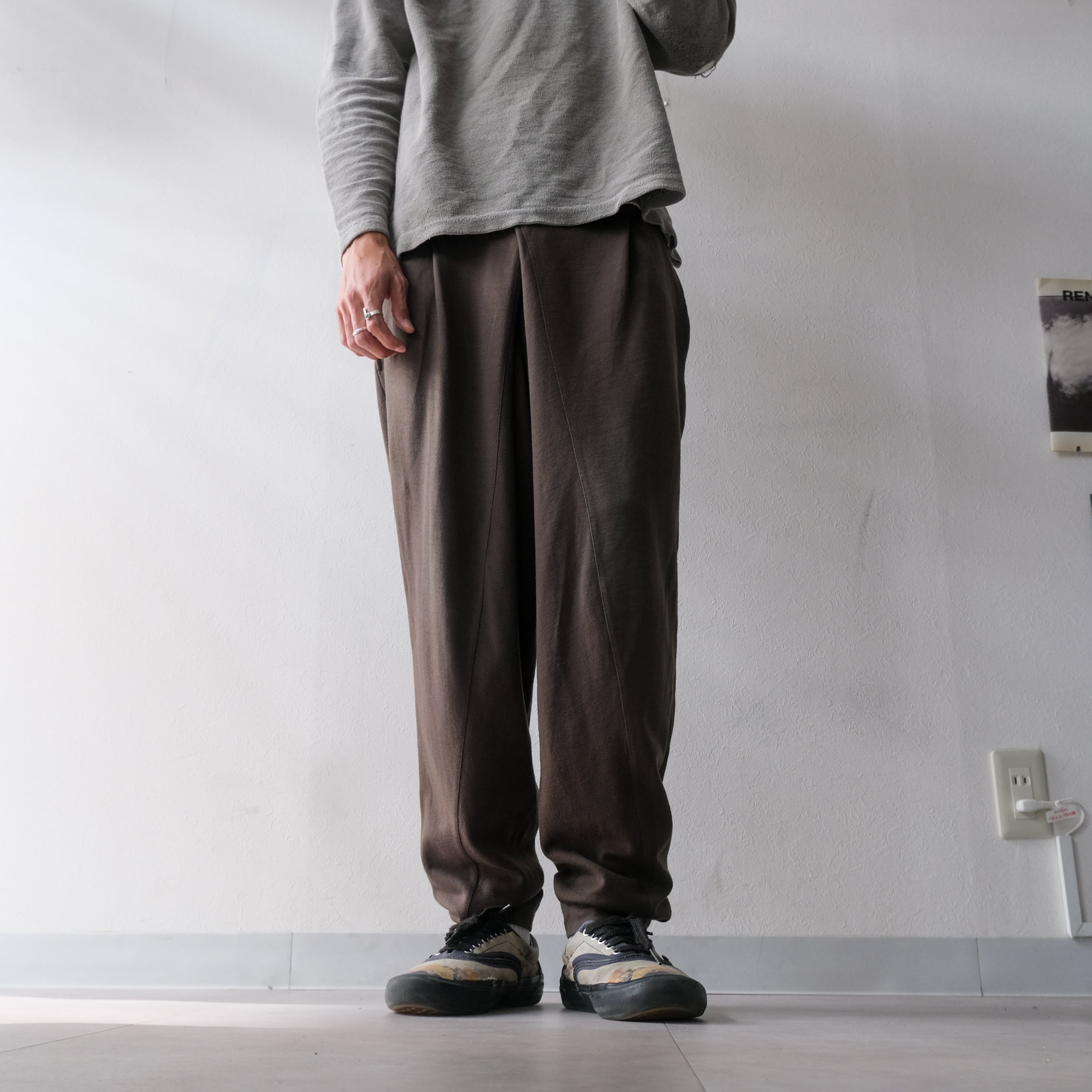 pants | anti knovum（アンタイノーム）
