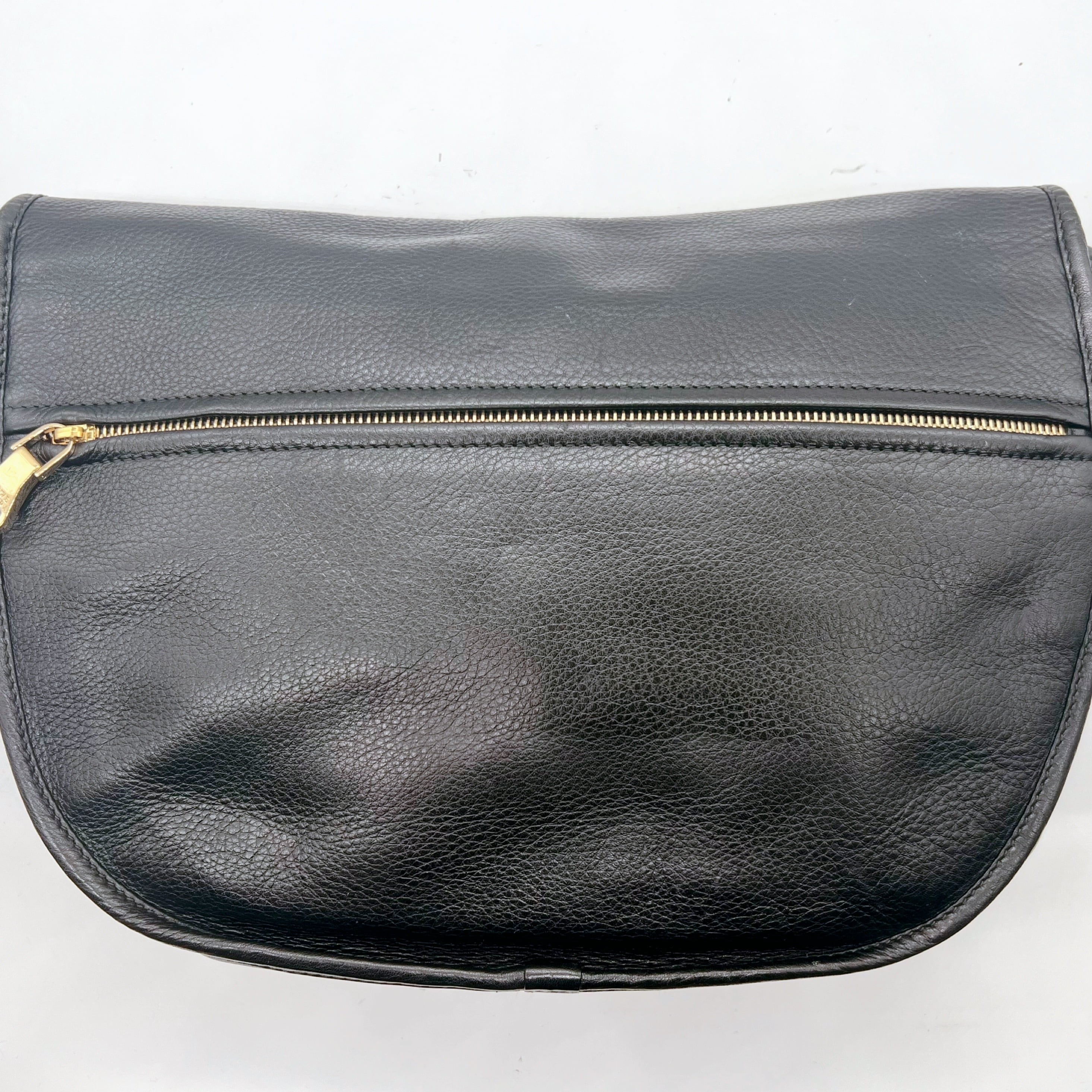 LOEWE】ロエベ ヘリテージ レザー ショルダーバッグ | Regalia.japan