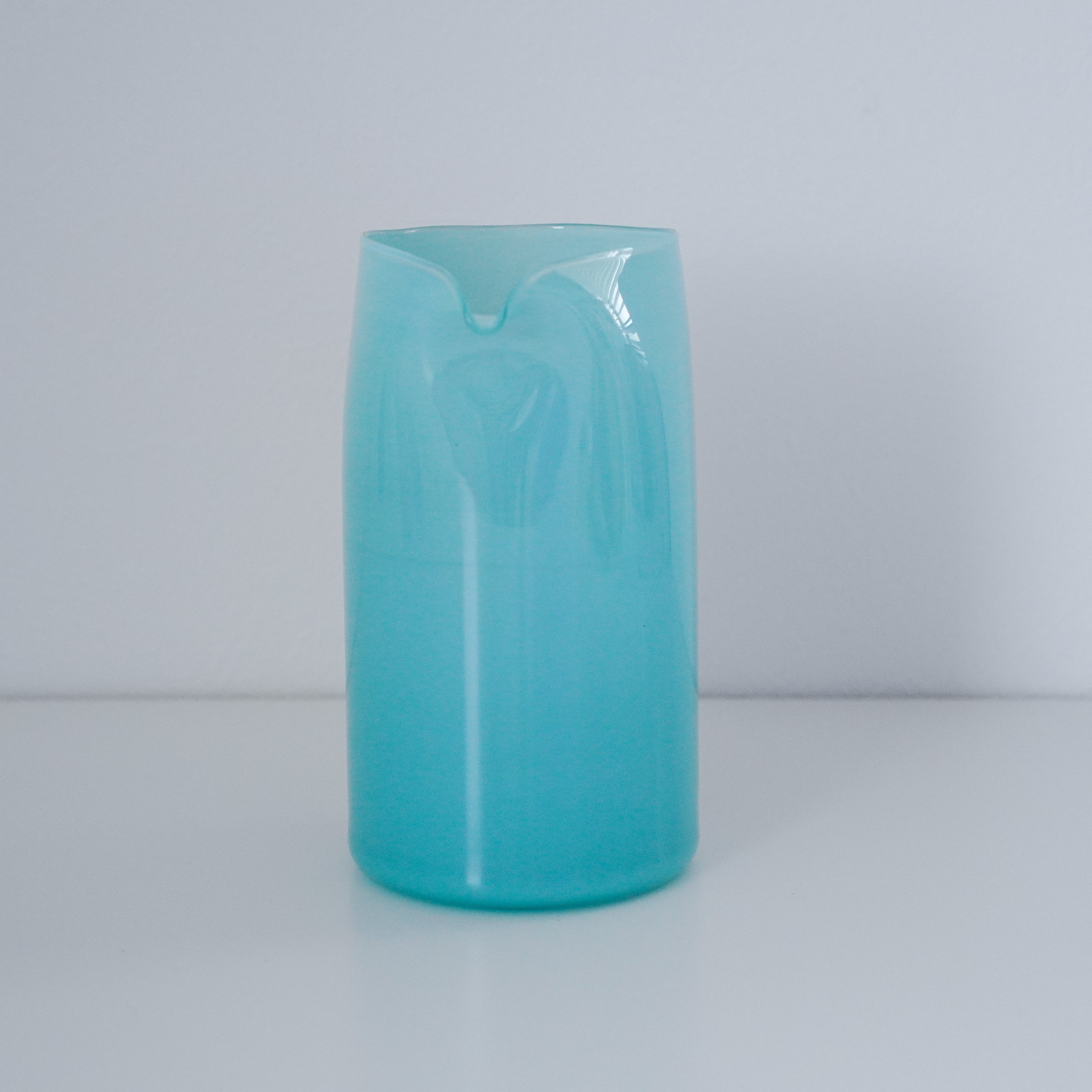 ぽわにえ carafe blue×red【長町 三夏子】 | kulukka