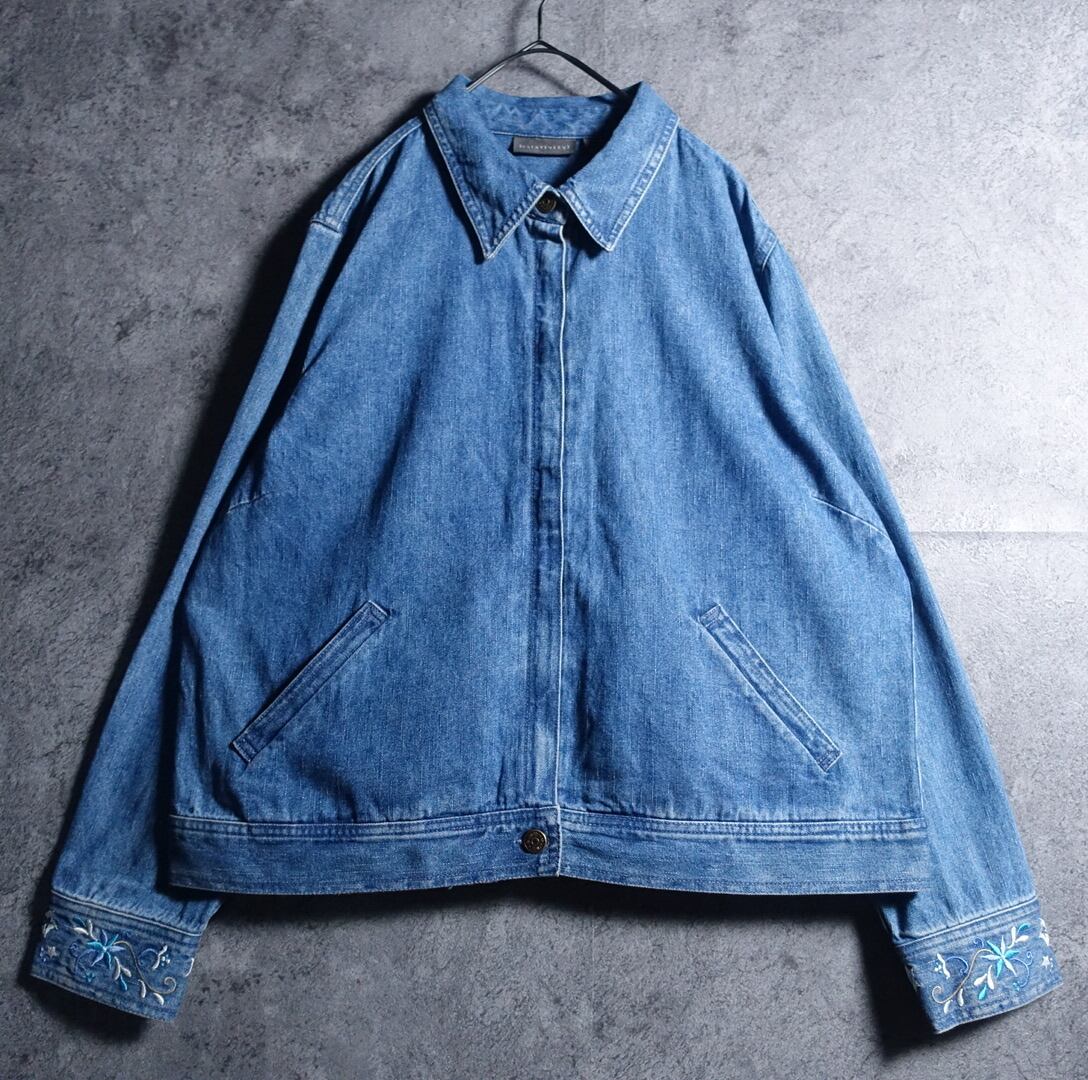 Denim botanical motif embroidery design short zip blouson