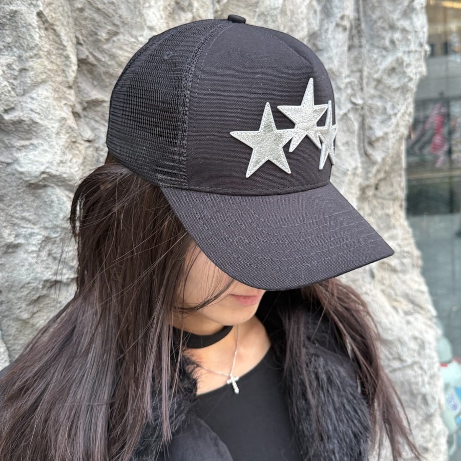 AMIRI】3 STAR METALLIC TRUCKER HAT | AYIN