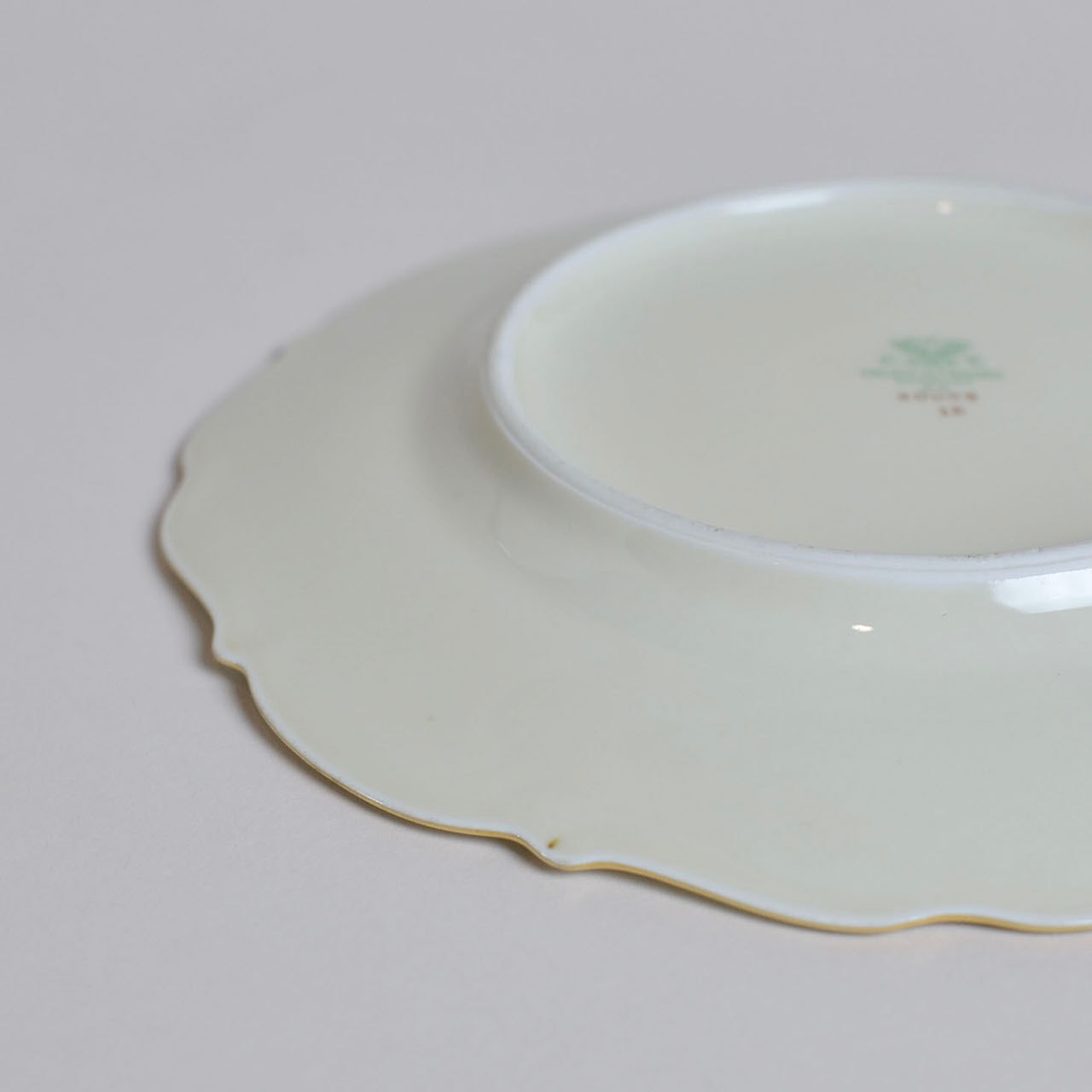 Plate / プレート〈 CT Tielsch Altwasser / カール ティエルシュ アルトワッサー / 食器 / 器 / 花リム / アンティーク / ヴィンテージ 〉112345