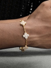 Iced out luxury clover bracelet