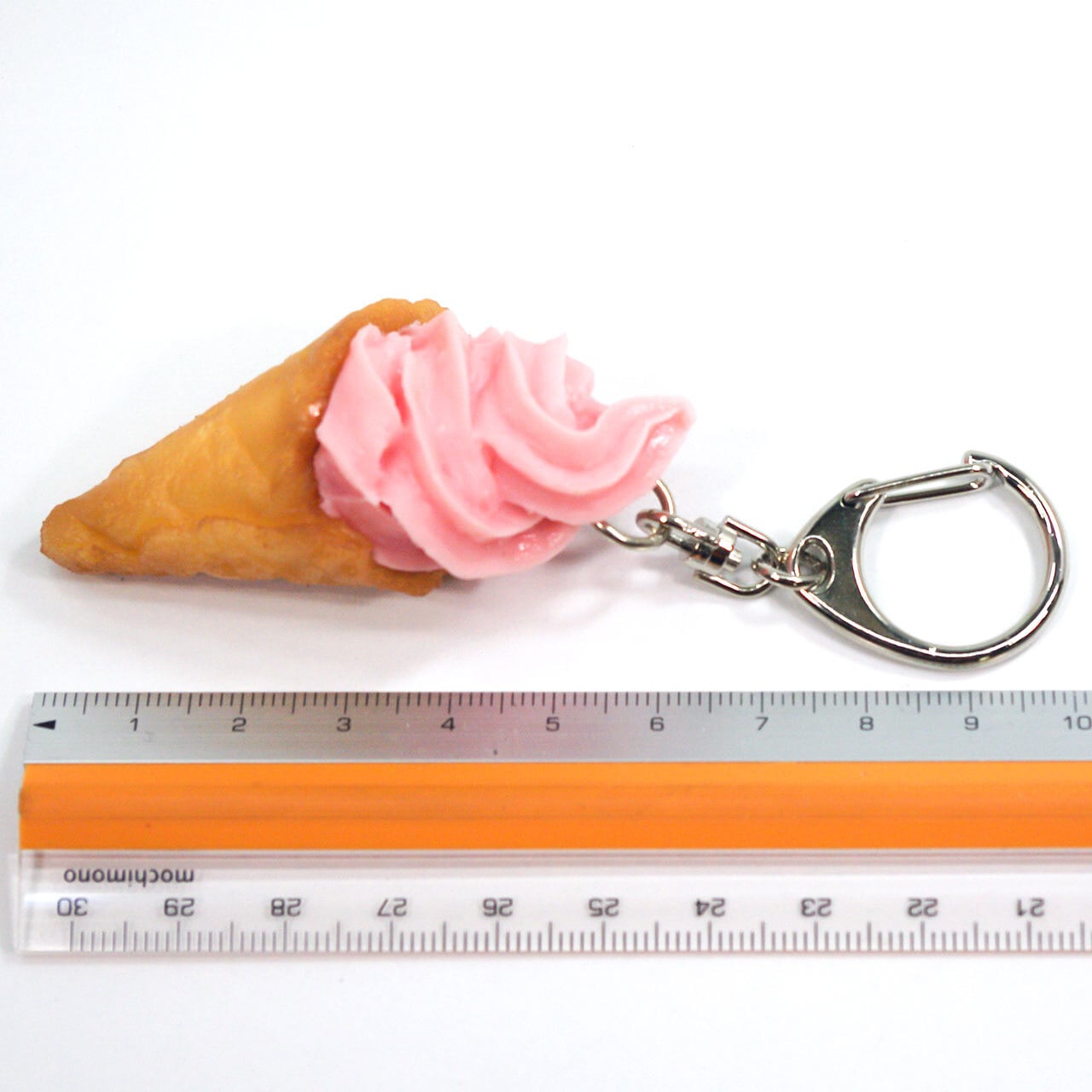 食べちゃいそうな ソフトクリーム 食品サンプル キーホルダー
