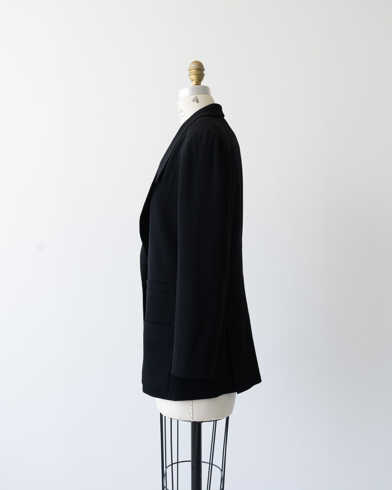〈CHANEL〉CC Button Jacket P12742 V07120