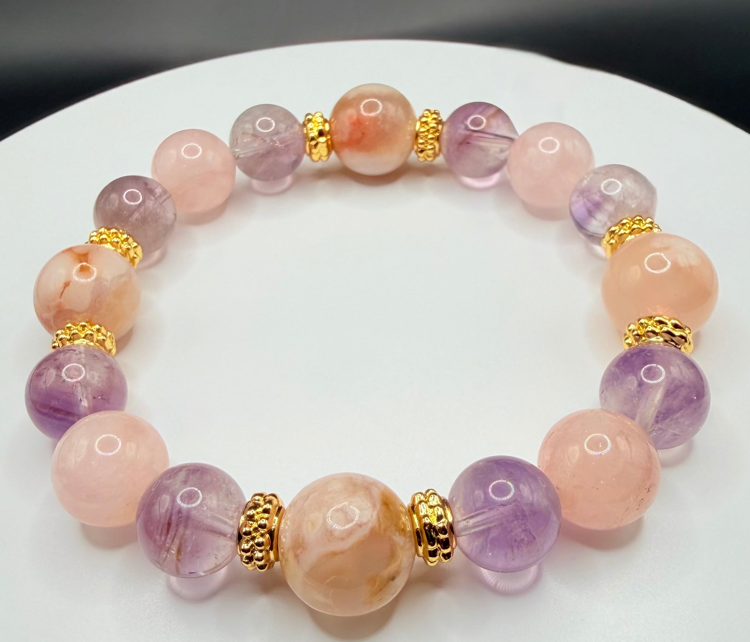 桜色ブレスレット✨白・如意蓮花天珠(チベット老玉髄天珠)、桜瑪瑙