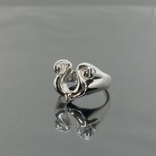 RHYTHMIC HORSESHOE RING / リズミックホースシューリング
