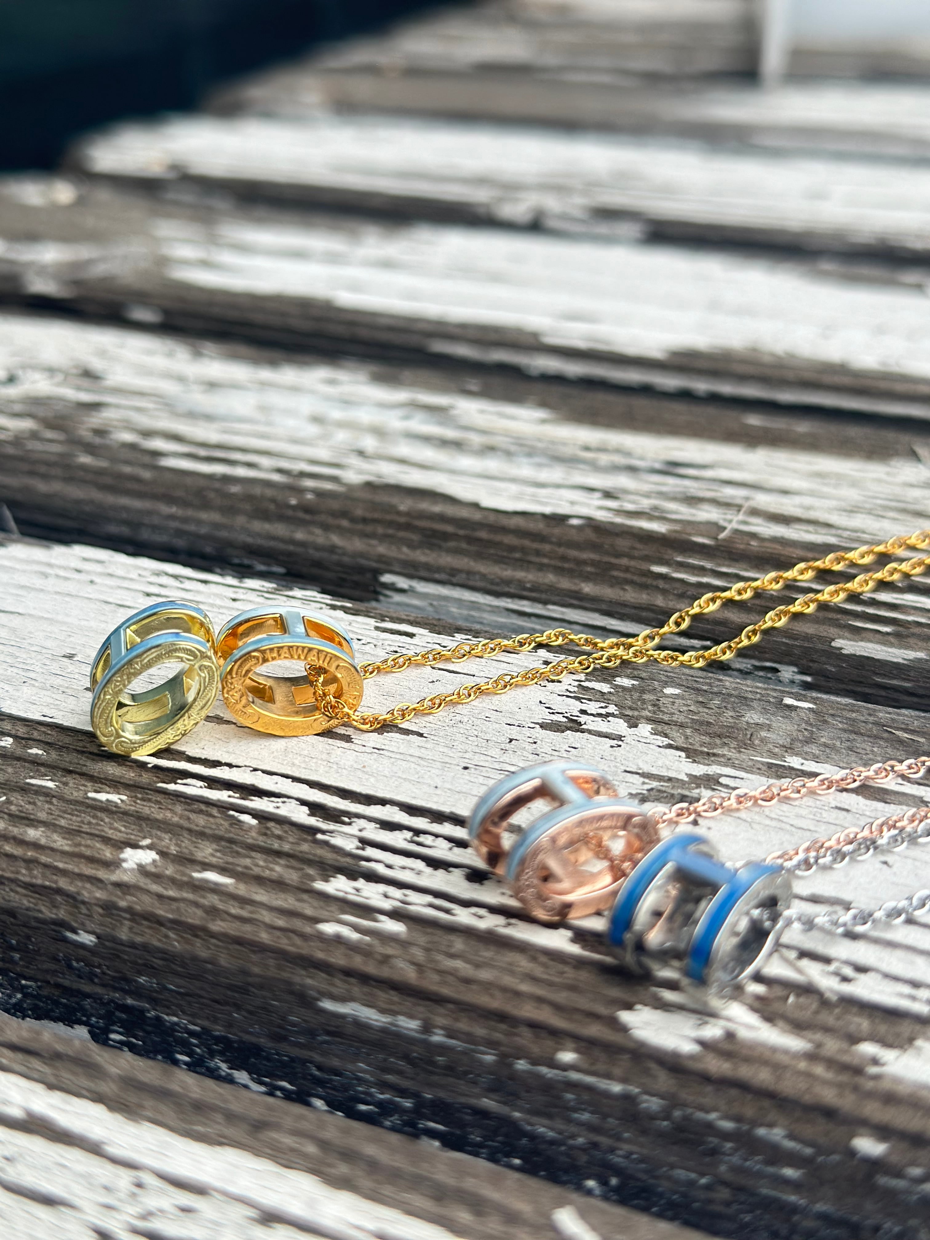 LIFE is 7th anniversary Hawaii ”H” necklace  ￥12,000(￥13,200)