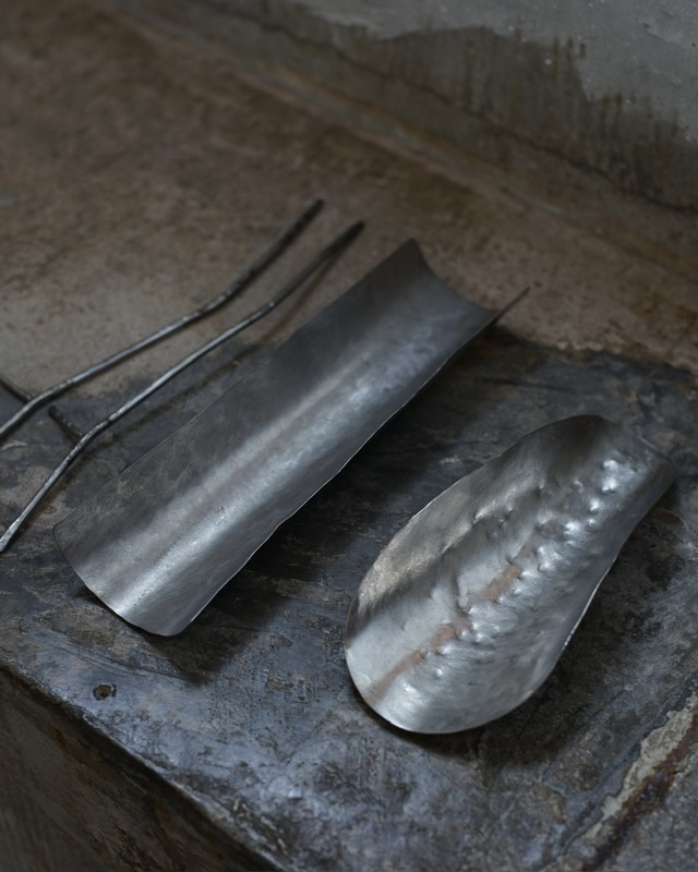 Grau 茶則　〈角〉〈丸み 大〉