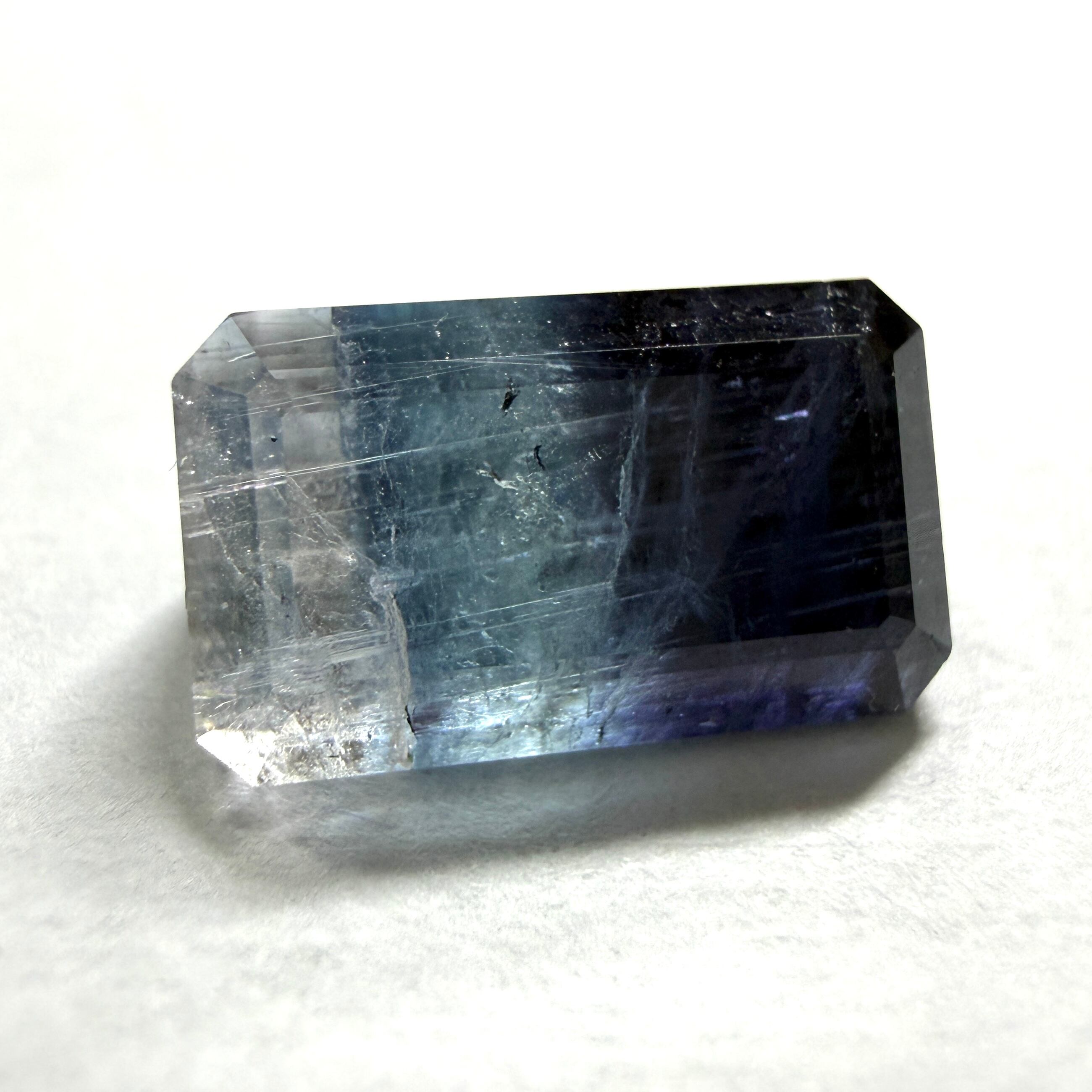 A571 天然バイカラートルマリン 0.865ct | Petal Gem