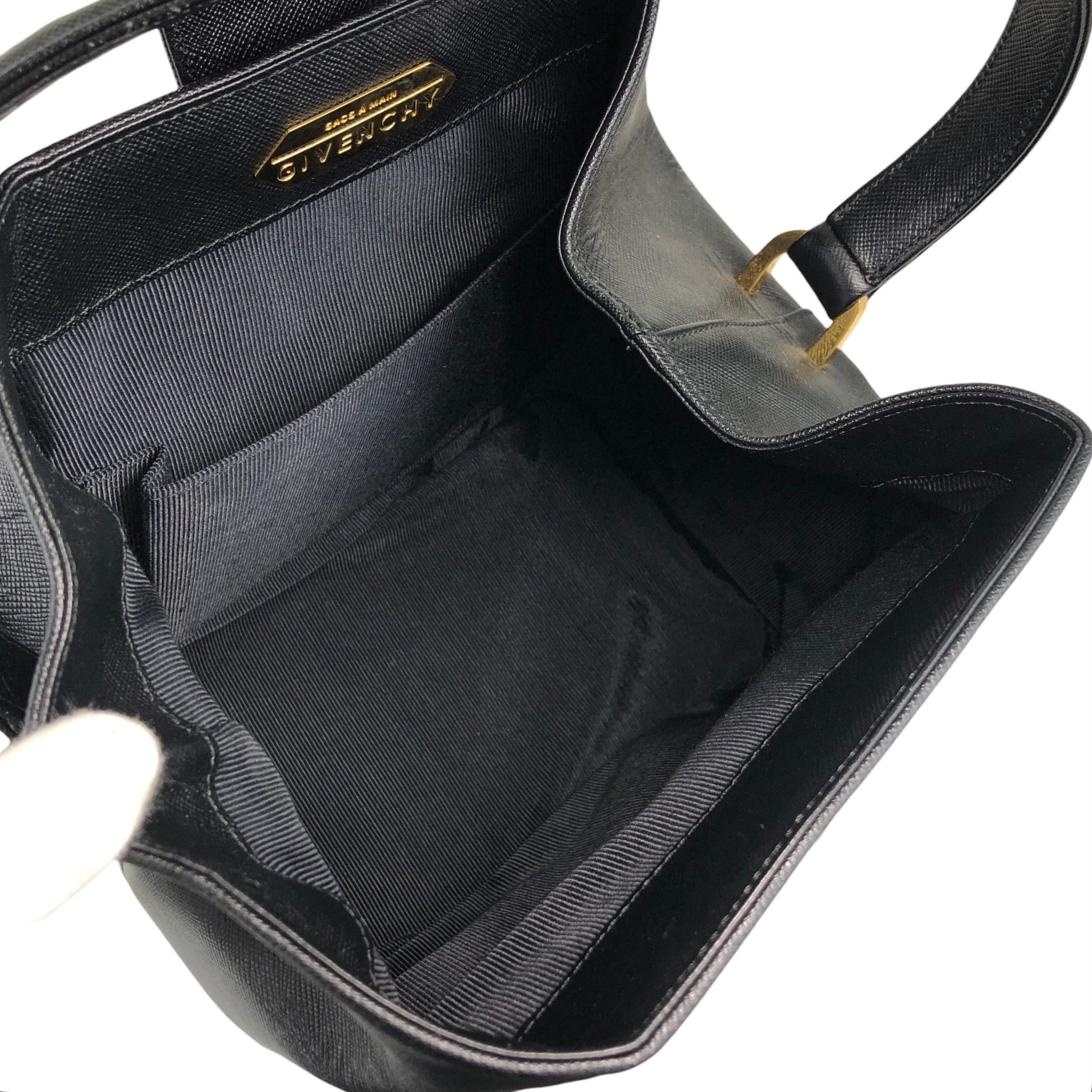 GIVENCHY ジバンシィ ハンドバッグ ブラック ターンロック レザー