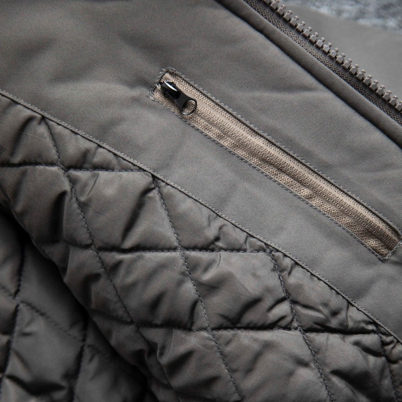 コットンパットフライトブルゾン　1029