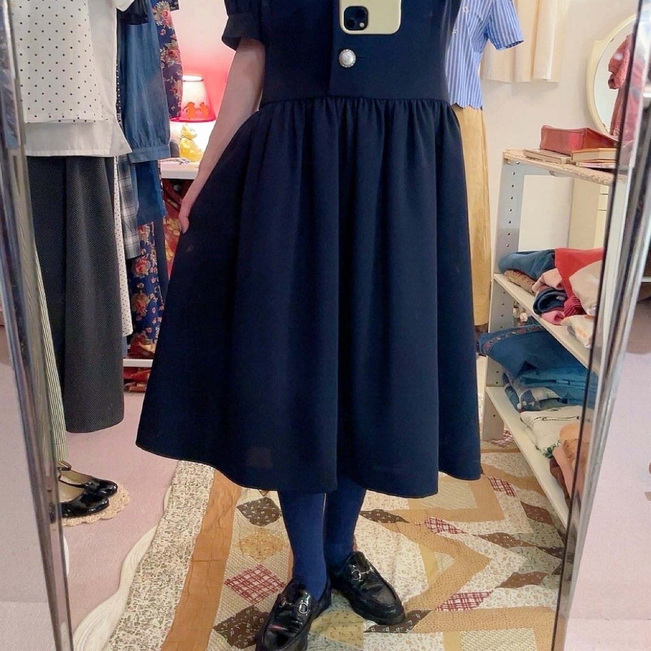 pearl big button gather one-piece