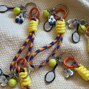 Key chain (yellow)