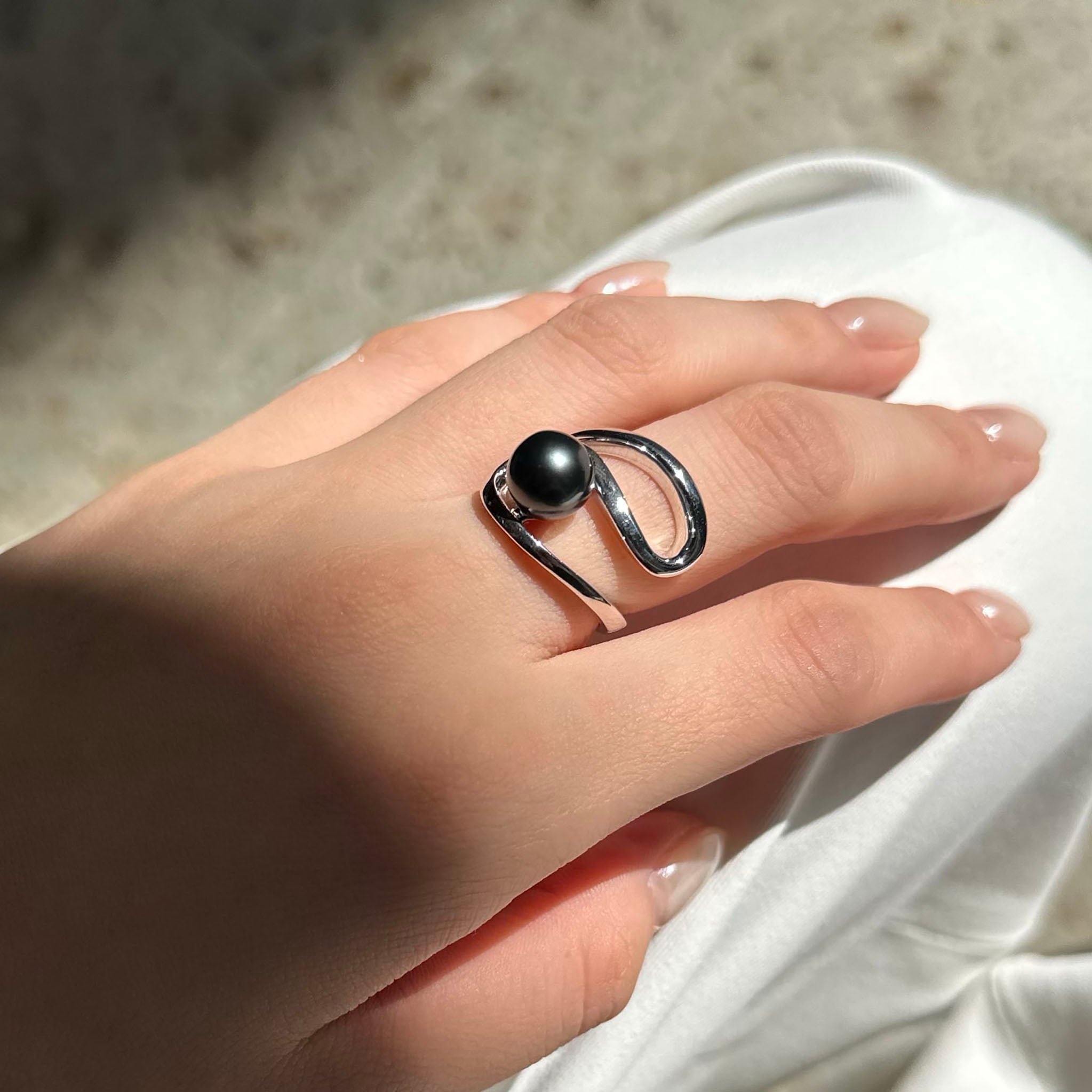 Black pearl ring SMR5 黒蝶真珠リング | Maggie jewelryJapan マギー Black pearl ring SMR5 黒蝶真珠リング | Maggie jewelryJapan マギー