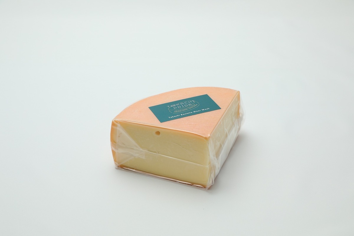 1/4ホール 約900g】 | 十勝プライド - 十勝品質事業協同組合